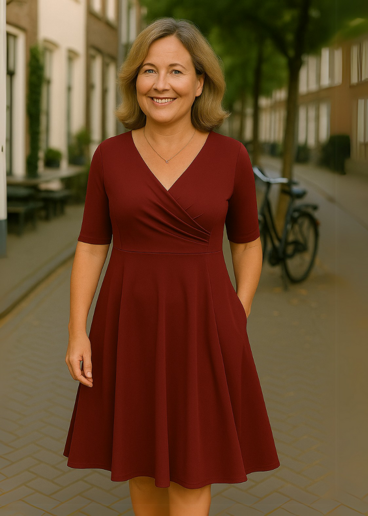 Nova | Robe Portefeuille Élégante