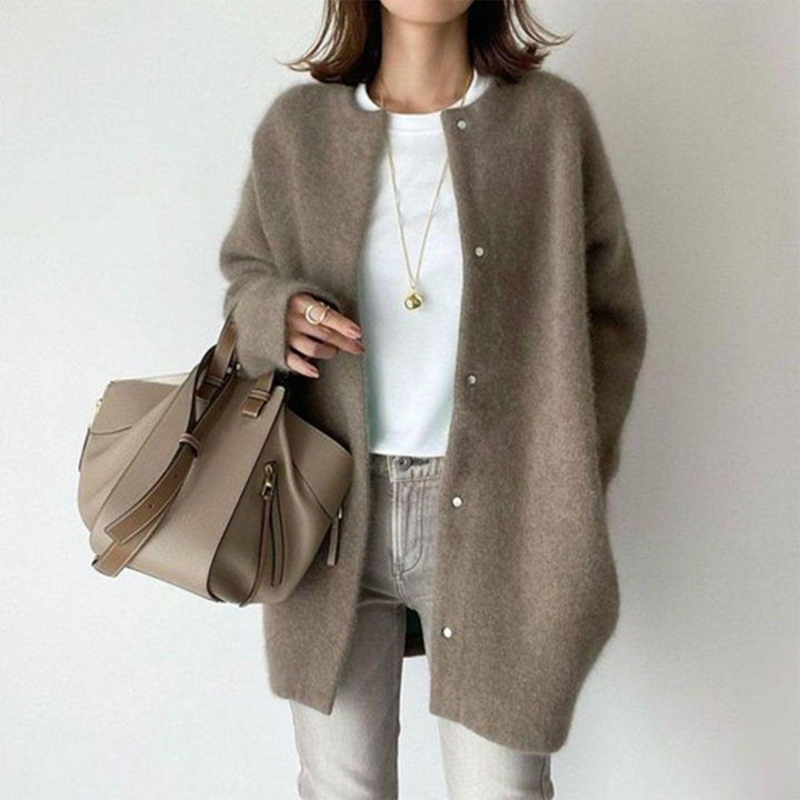 Cardigan en Cachemire Chic de Chloé - Élégance et Sophistication