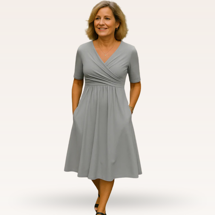 Nova | Robe Portefeuille Élégante