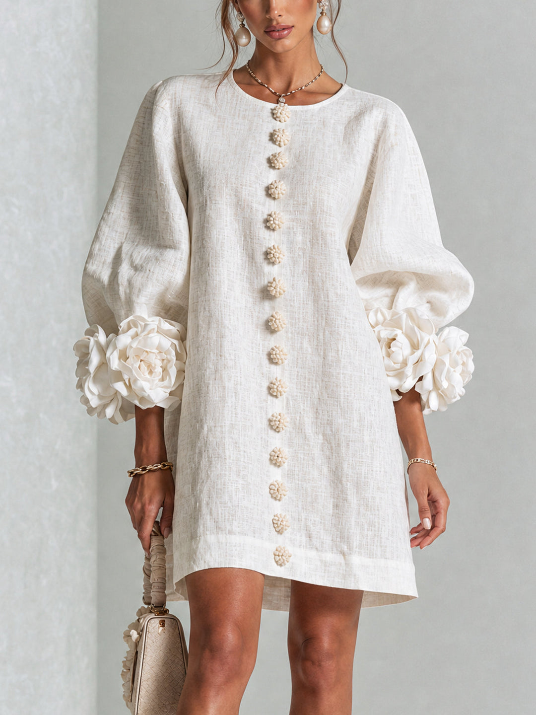 Joséphine | Robe Mini Boutonnée Florale Blanche à Manches Fleuries