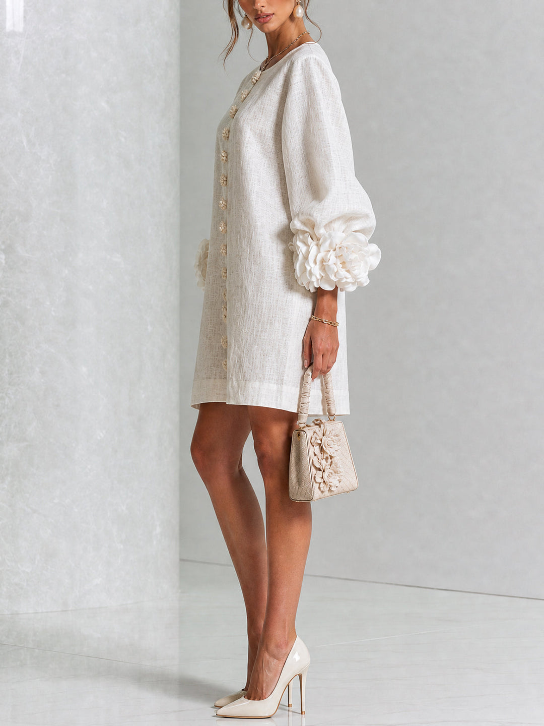 Joséphine | Robe Mini Boutonnée Florale Blanche à Manches Fleuries