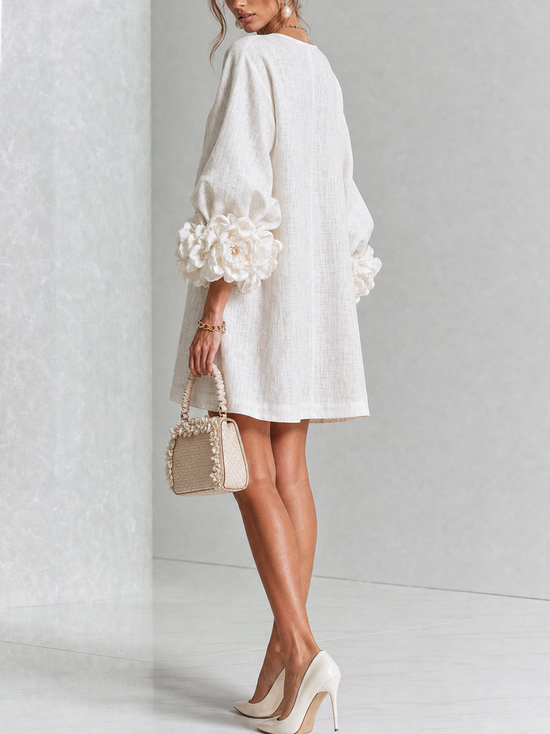 Joséphine | Robe Mini Boutonnée Florale Blanche à Manches Fleuries