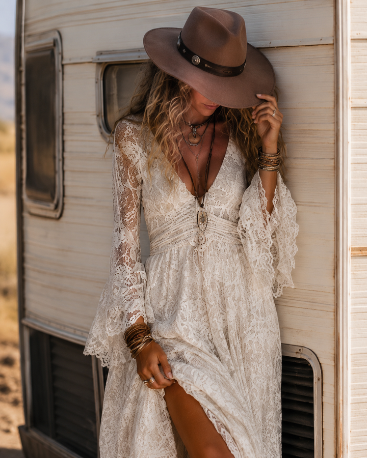 Rosalia | Robe Maxi à Décolleté en V et Manches Évasées