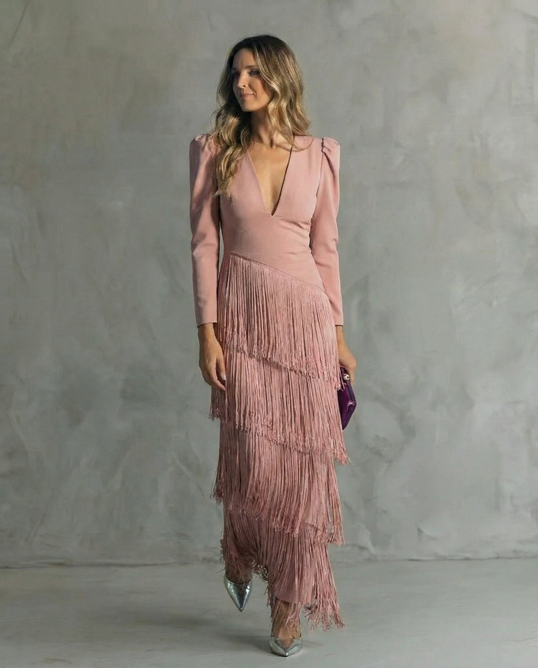 Clara - Robe élégante à manches à franges