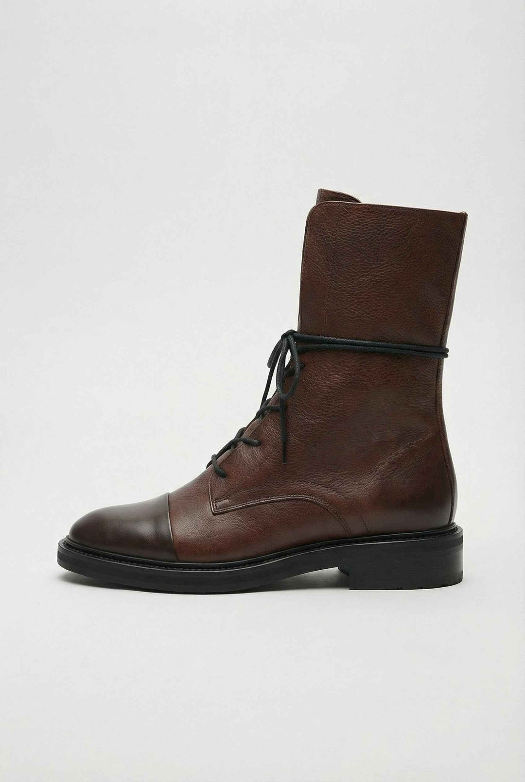 Capucine | Bottines Marron aux Détails Élégants