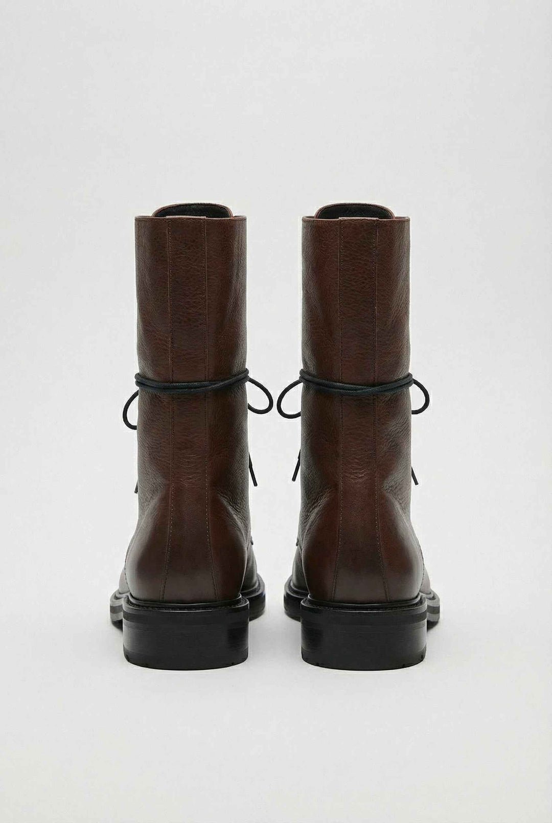 Capucine | Bottines Marron aux Détails Élégants